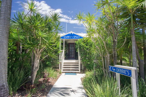 Debbie\'s Place - Broome Tourism 0