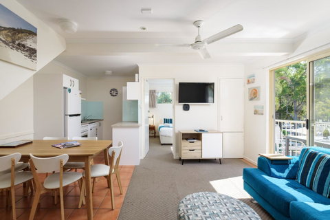 Rainbow Getaway Holiday Apartments - Broome Tourism 4