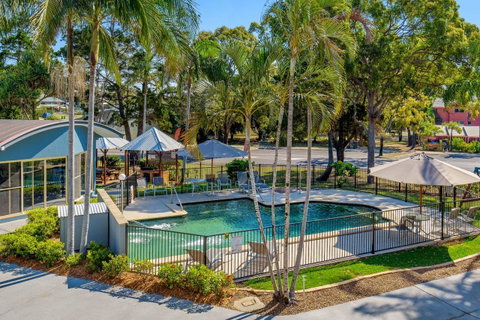 Rainbow Getaway Holiday Apartments - Broome Tourism 0