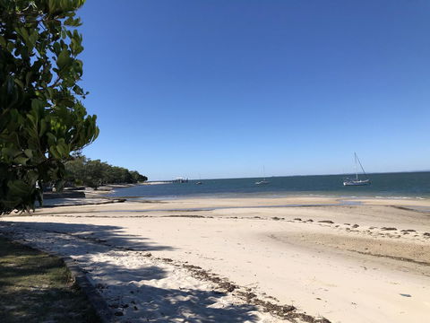 Bribie Island Hotel - Broome Tourism 9