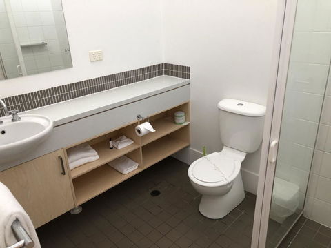 Bribie Island Hotel - Broome Tourism 11
