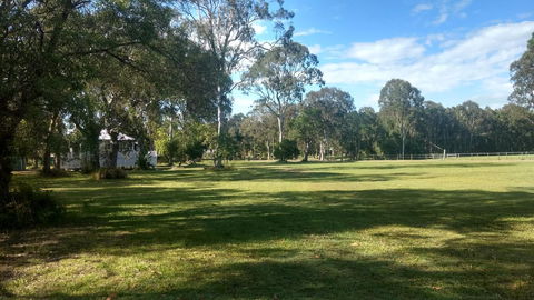 Lake Weyba Noosa Lodge & Kangaroos - Broome Tourism 32
