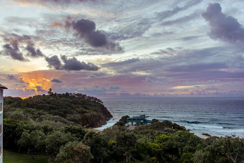 Whale Watch Ocean Beach Resort - Broome Tourism 4