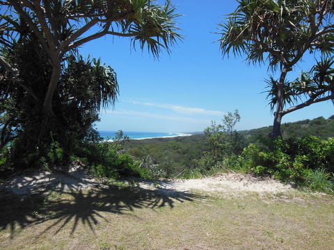 Whale Watch Ocean Beach Resort - Broome Tourism 3