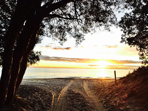 Castaways Moreton Island - Broome Tourism 21