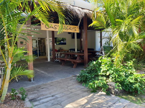 Castaways Moreton Island - Broome Tourism 2