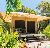 Castaways Moreton Island - Broome Tourism
