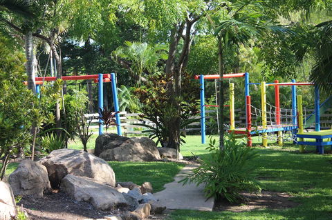 Amaroo On Mandalay, Magnetic Island - Broome Tourism 36