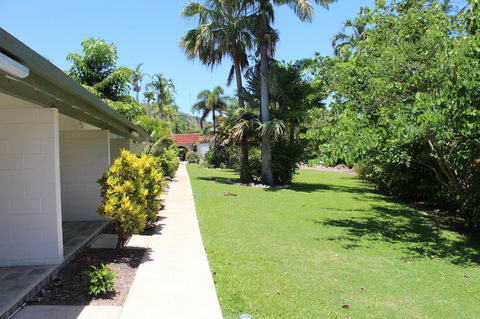 Amaroo On Mandalay, Magnetic Island - Broome Tourism 37