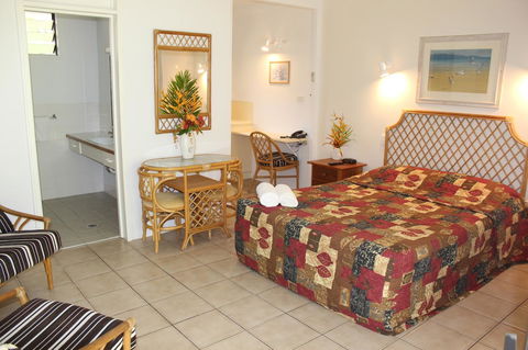 Amaroo On Mandalay, Magnetic Island - Broome Tourism 17