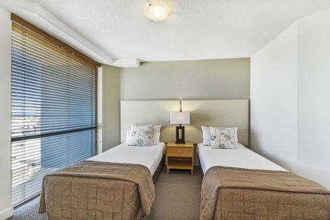 Mantra Mooloolaba Beach - Broome Tourism 30