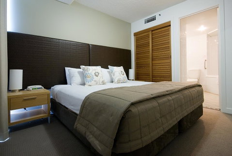 Mantra Mooloolaba Beach - Broome Tourism 13