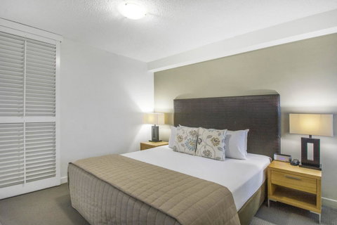 Mantra Mooloolaba Beach - Broome Tourism 12