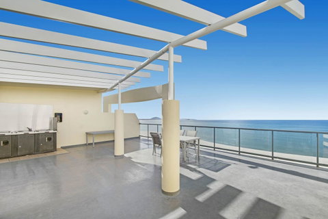 Mantra Mooloolaba Beach - Broome Tourism 39