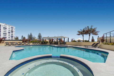 Mantra Mooloolaba Beach - Broome Tourism 9