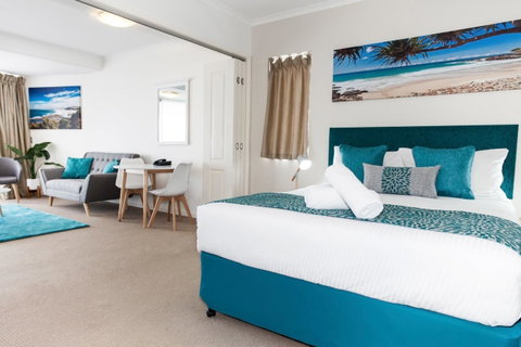 Ocean Views Resort Caloundra - Broome Tourism 34