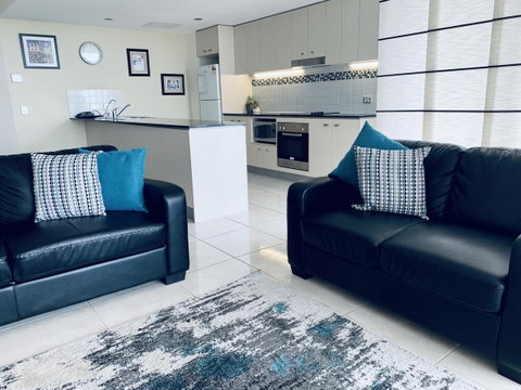 Ocean Views Resort Caloundra - Broome Tourism 22