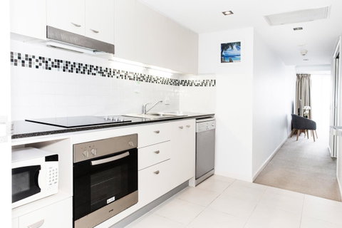 Ocean Views Resort Caloundra - Broome Tourism 31
