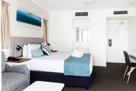 Ocean Views Resort Caloundra - Broome Tourism 28