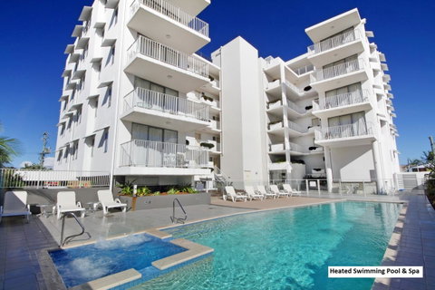 Ocean Views Resort Caloundra - Broome Tourism 3