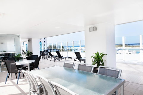 Ocean Views Resort Caloundra - Broome Tourism 10