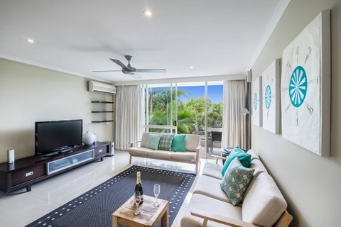 Noosa Harbour Resort - Broome Tourism 14