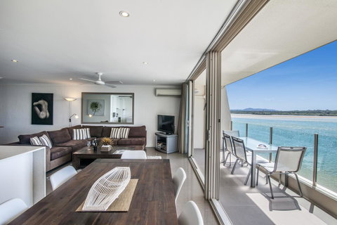 Noosa Harbour Resort - Broome Tourism 25