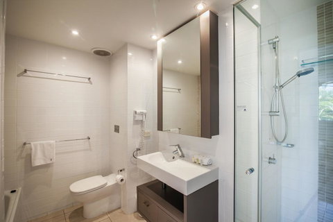 Noosa Harbour Resort - Broome Tourism 33