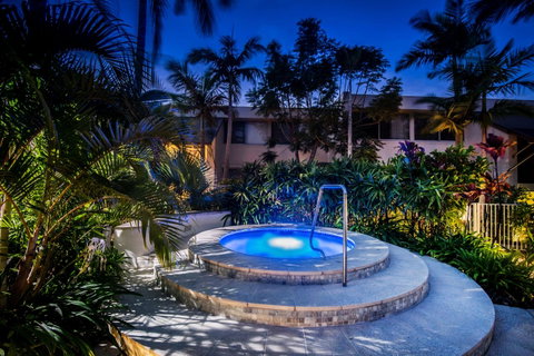 Noosa Harbour Resort - Broome Tourism 8