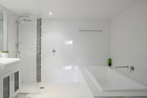 Hotel Laguna - Broome Tourism 5