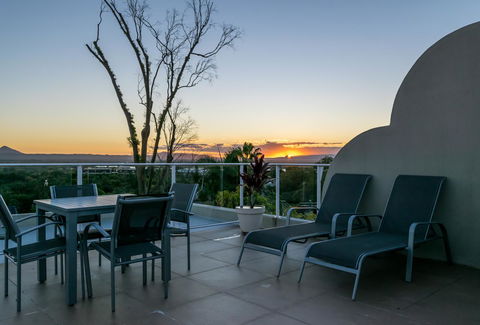 Noosa Hill Resort - Broome Tourism 21