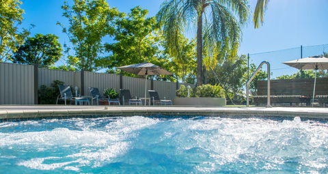 Noosa Hill Resort - Broome Tourism 33
