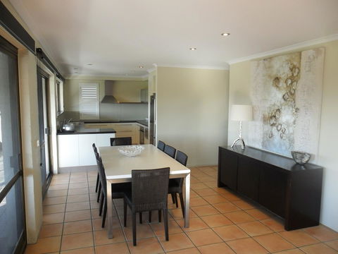 Myuna Holiday Apartments - Broome Tourism 32