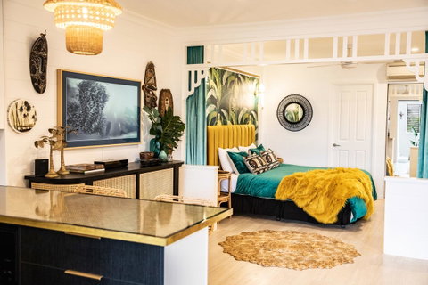 NOMAD - Luxe Apartment - Broome Tourism 0