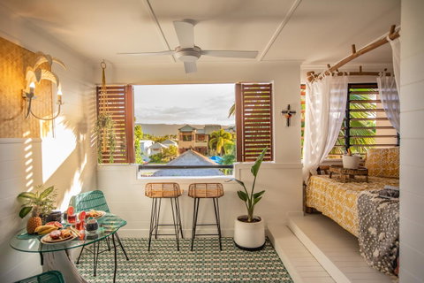 NOMAD - Luxe Apartment - Broome Tourism 1