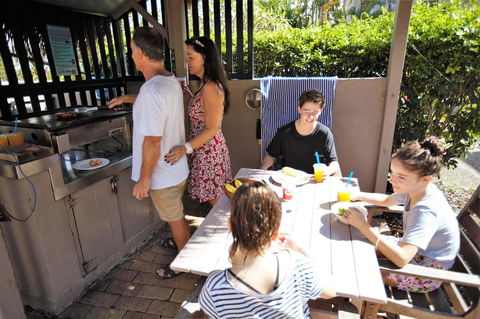 The Islander Noosa Resort - Broome Tourism 38