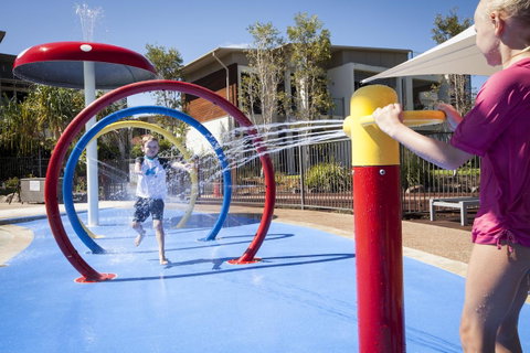 RACV Noosa Resort - Broome Tourism 11