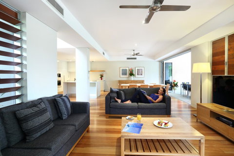 RACV Noosa Resort - Broome Tourism 1