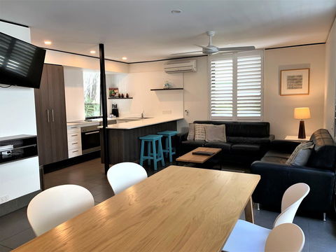 The Hastings Beach Houses - Broome Tourism 7