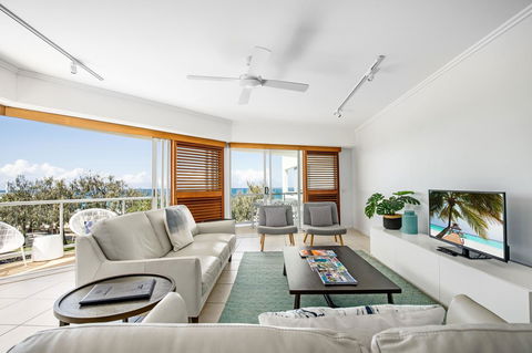 Rolling Surf Resort - Broome Tourism 16