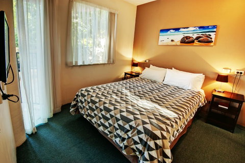 Nautilus Resort Mooloolaba - Broome Tourism 38