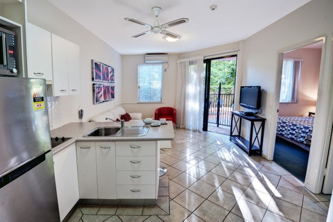 Nautilus Resort Mooloolaba - Broome Tourism 37