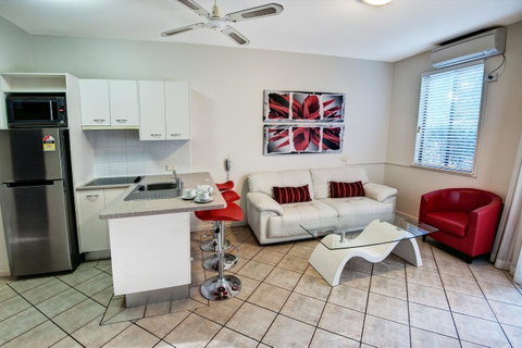 Nautilus Resort Mooloolaba - Broome Tourism 36