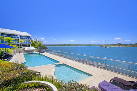 Noosa Shores Resort - Broome Tourism 13