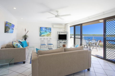 Noosa Shores Resort - Broome Tourism 11