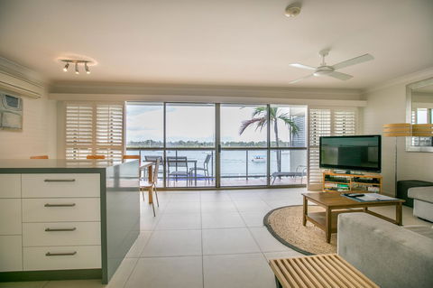 Noosa Shores Resort - Broome Tourism 4