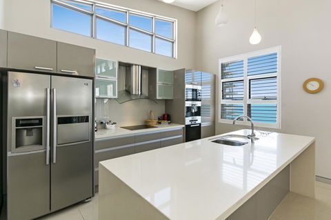 Redvue Holiday Apartments - Broome Tourism 19