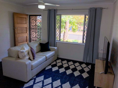 Picnic Point Villas - Broome Tourism 0