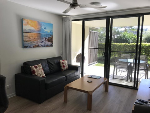 Agnes Water Beach Club - Broome Tourism 17