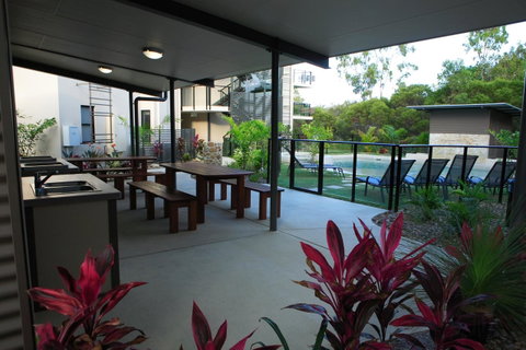 Agnes Water Beach Club - Broome Tourism 16